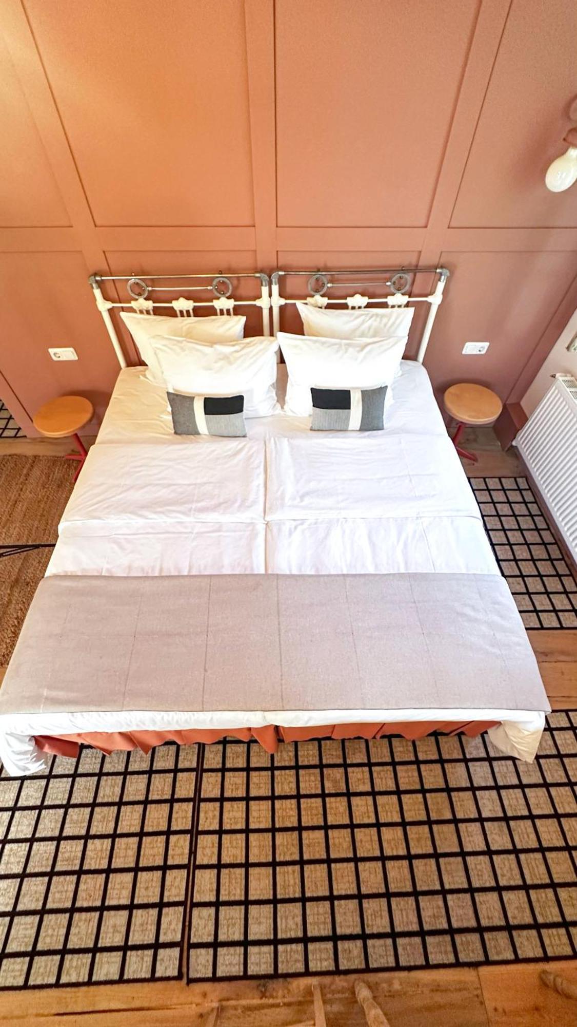 Durr 32 Hotel Dilisan Kültér fotó